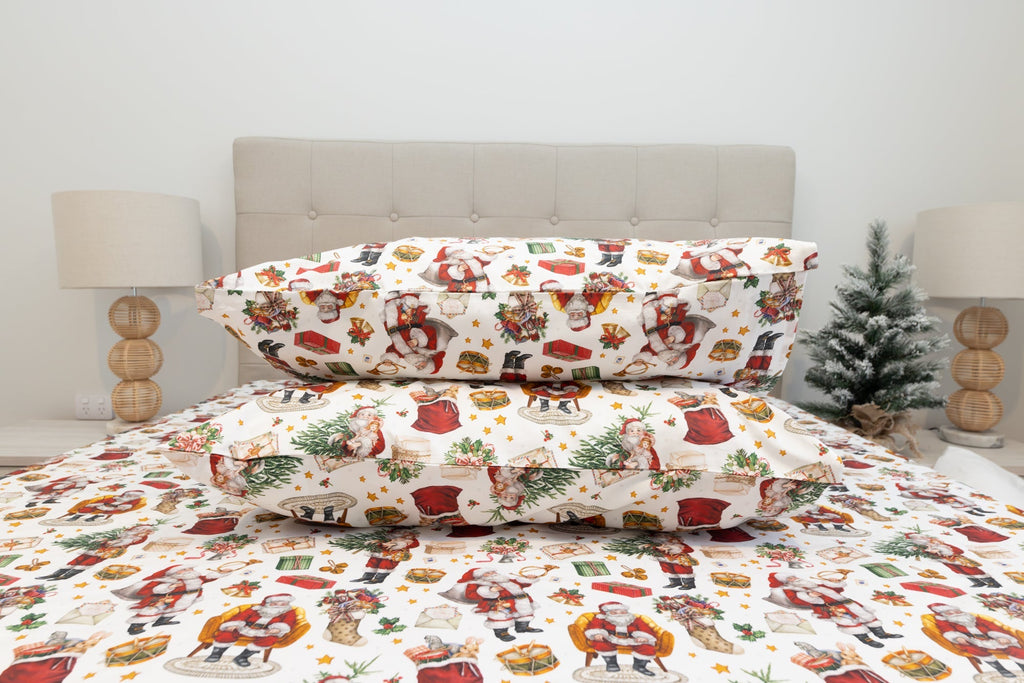 Traditional Santa Christmas Bedsheets