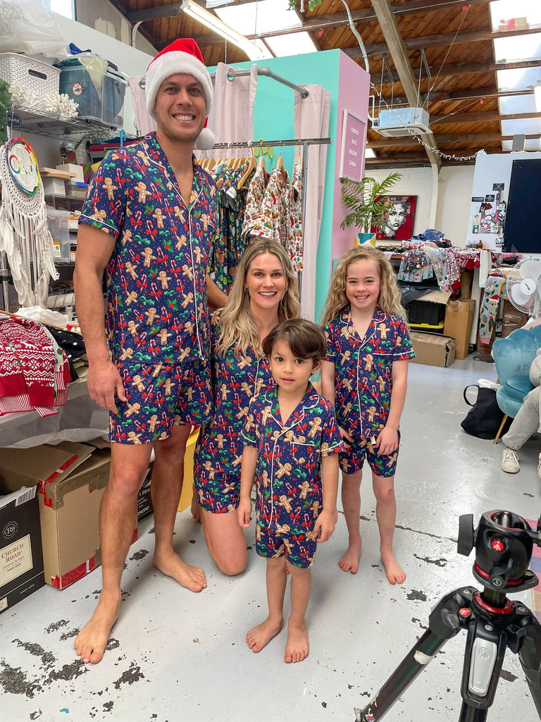 matching family christmas pjs